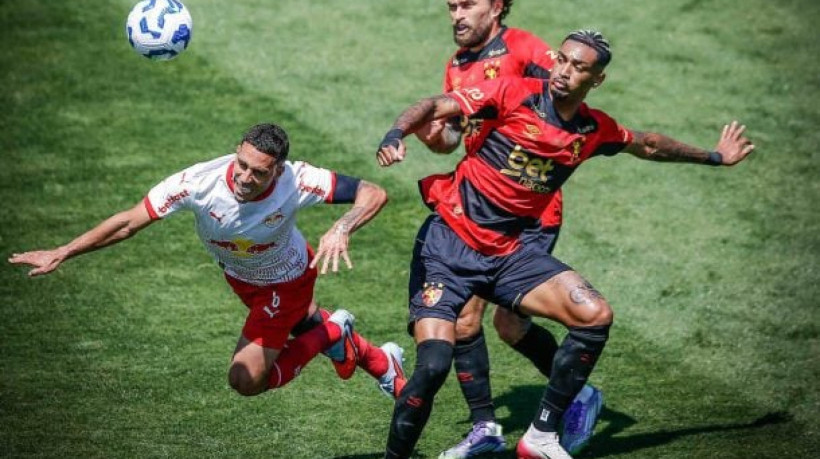 Vitória deixaria o time paulista a dois pontos da zona de classificação para a Libertadores. Mas Lacerda estragou a festa 