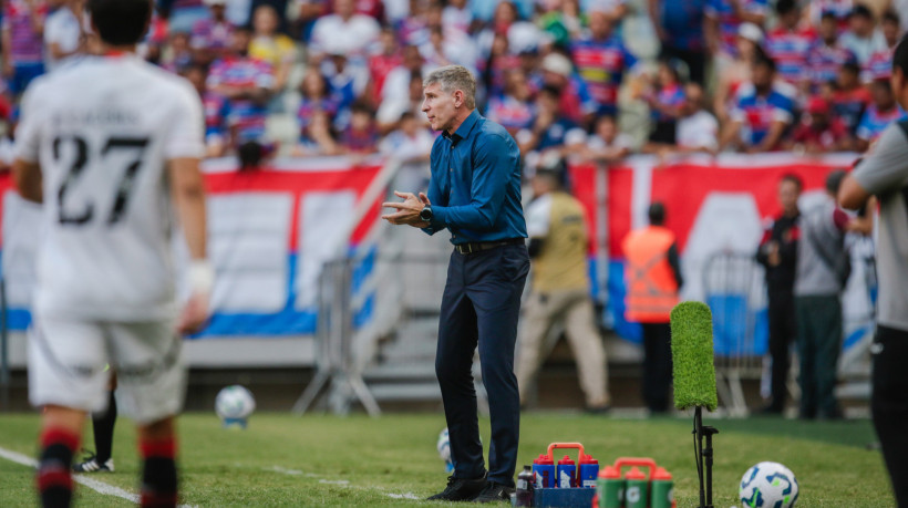 O Fortaleza enfrenta o Sport pelo Campeonato Brasileiro