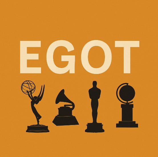 Jennifer Hudson, aliás, é uma das poucas pessoas no mundo a conquistar o cobiçado EGOT. A sigla que se dá ao conjunto abrange os principais prêmios de quatro indústrias do entretenimento: os quatro principais prêmios do entretenimento: Emmy (TV), Grammy (música), Oscar (cinema), e Tony (teatro). 