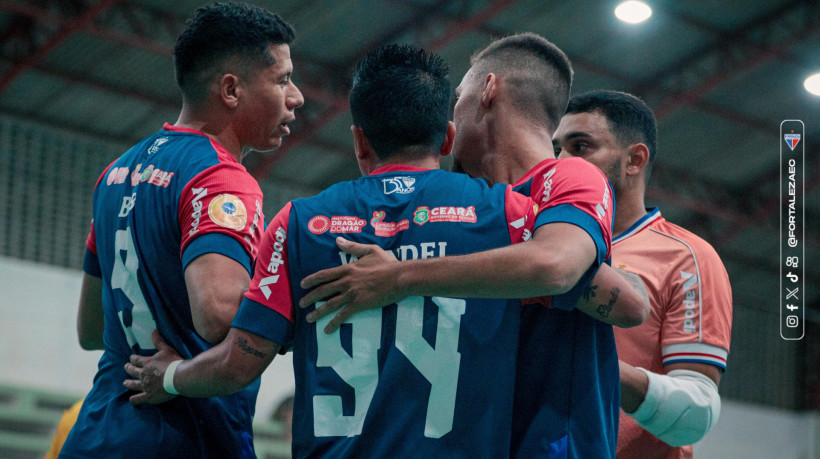 Fortaleza venceu por 9 a 0 na estreia da Taça Brasil de Futsal. 