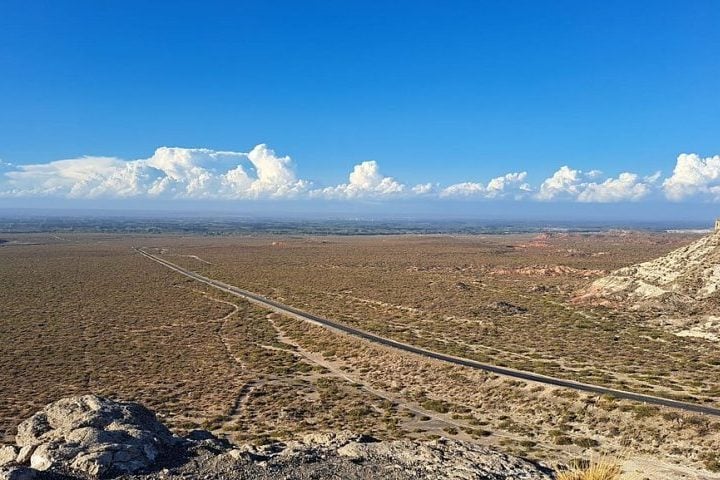 Ela retornava ao Brasil com a mãe e seus dois cachorros quando o veículo capotou em uma pista coberta de gelo perto de General Roca, cidade localizada na província de Rio Negro.