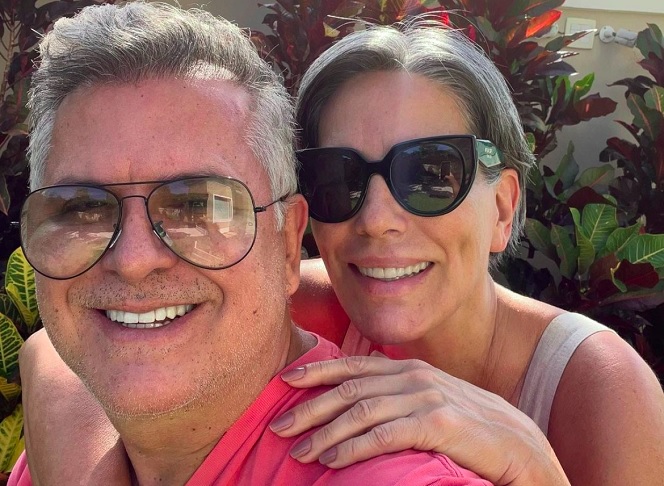 Devido a rapidez do casório, muitos questionaram a decisão do casal, mas Gloria Pires afirmou: “Foram alguns questionamentos, mas alguma coisa nos dava certeza sobre aquela decisão”.
