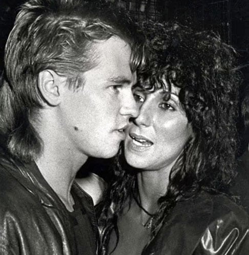 Só para citar alguns exemplos, Val Kilmer teve casos amorosos com a cantora Cher, a modelo Cindy Crawford e as atrizes Angelina Jolie e Drew Barrymore.