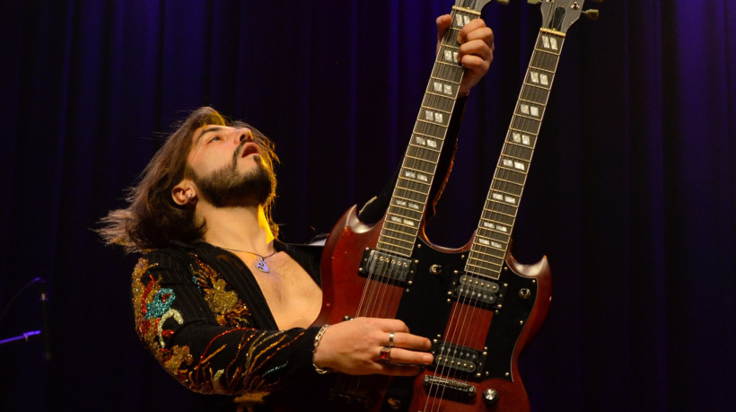 Banda Presence apresenta tributo a Led Zeppelin no Pub 5 Elementos, em Fortaleza 