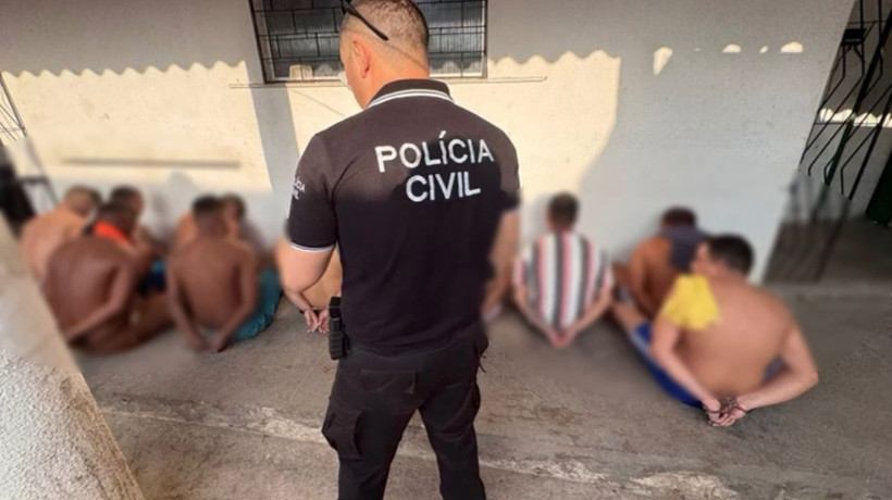 Suspeitos de integrar facção criminosa foram presos pela Polícia Civil do Ceará (PC-CE)