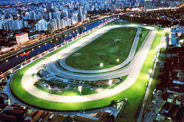 2º) Cidade Jardim, São Paulo: Em segundo lugar entre os bairros mais caros do país, o bairro tem o metro quadrado custando em média R$ 25.270. 