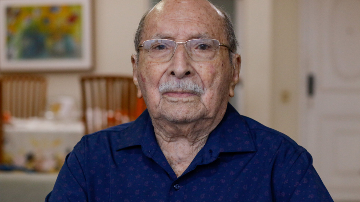 Último deputado cearense cassado pela ditadura militar a falecer, Amadeu Arrais dedicou sua vida ao serviço público antes de se tornar parlamentar