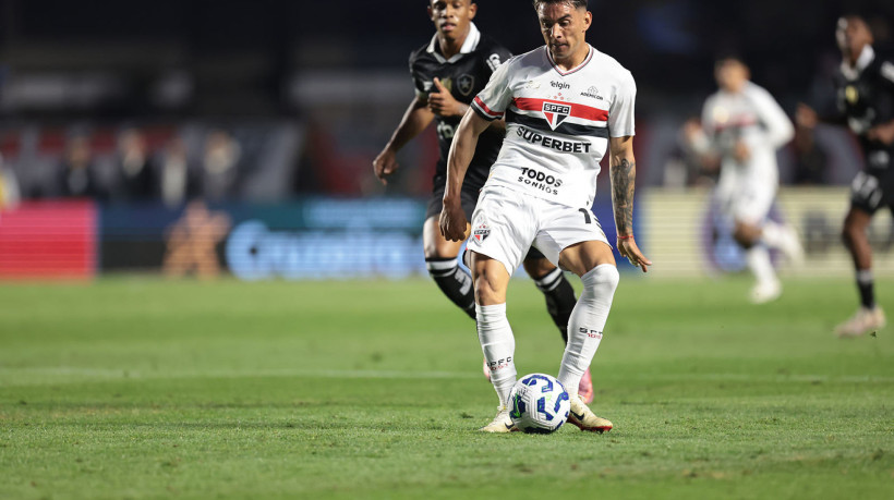 O São Paulo enfrenta a LDU pela Libertadores antes de jogar contra o Ceará 