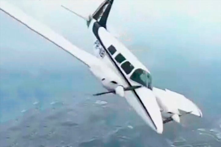 No mesmo ano, em 25 de junho, um avião bimotor entrou em parafuso momentos antes de um salto no Rio de Janeiro.