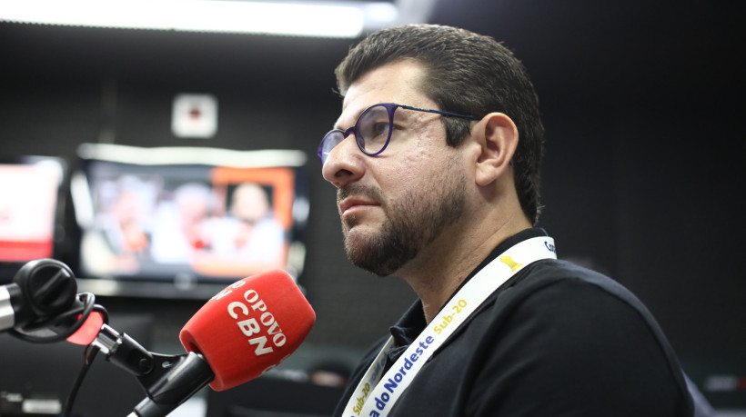 Israel Portela em entrevista a rádio O POVO CBN