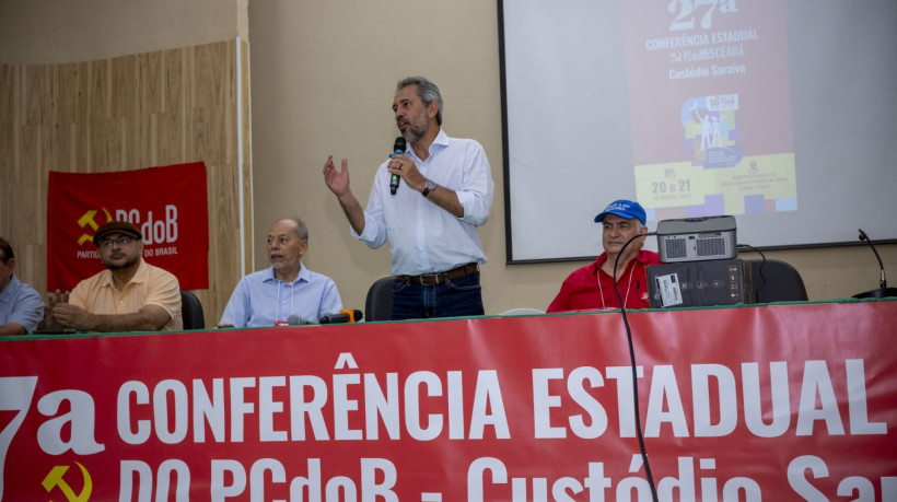 Governador Elmano participou da conferência estadual do PCdoB no Ceará