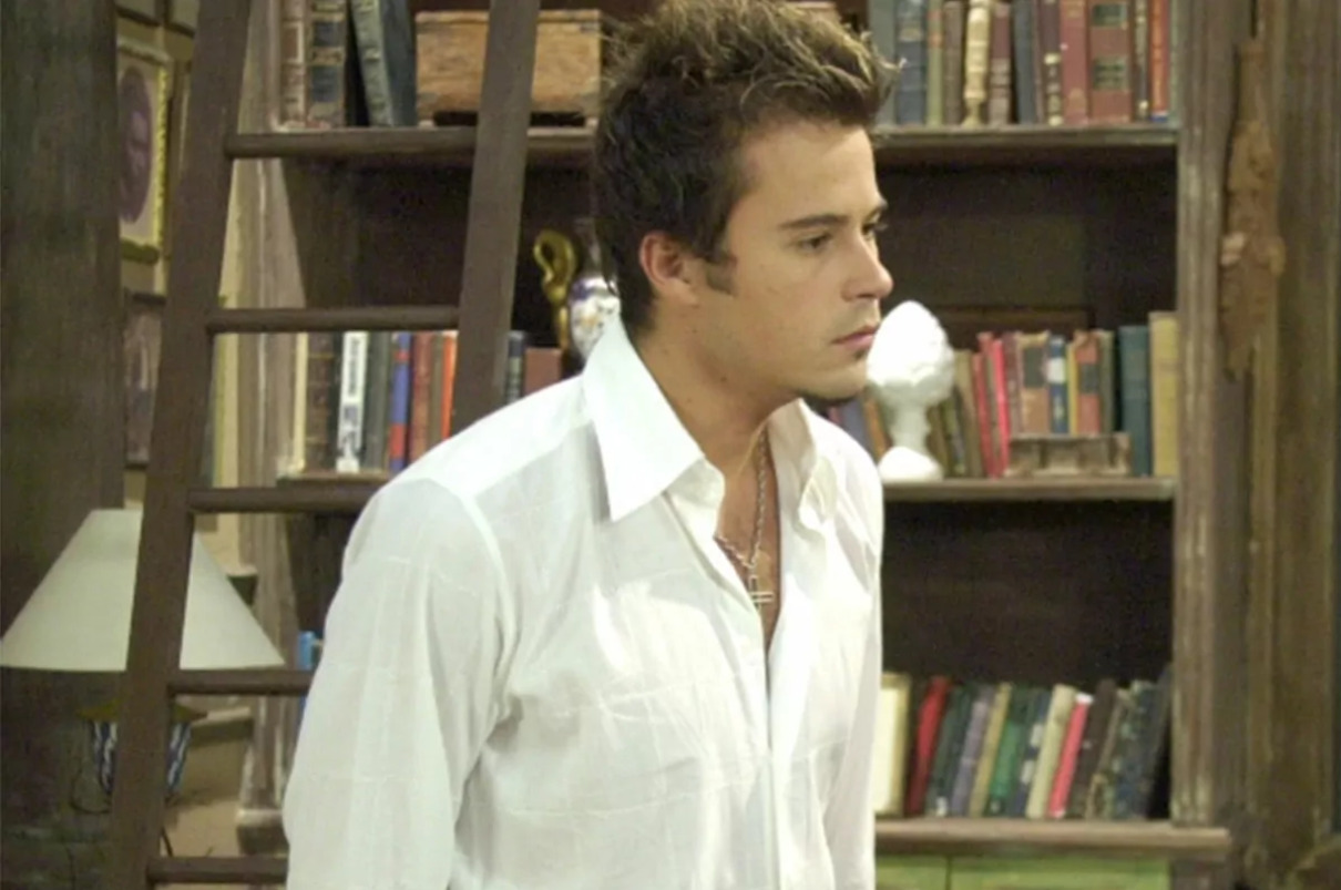 Ao longo da década de 2000, atuou em diversas novelas, como Agora É que São Elas, Celebridade, A Lua Me Disse e Paraíso Tropical e “Três Irmãs”.
