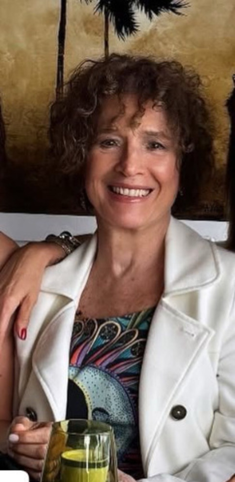 Também participou de alguns filmes. Em 1981, atuou como Lily-Bobó em Kilas, o Mau da Fita; em 1983, interpretou Marta em Pra Frente, Brasil; e em 2007, deu vida a Paula em Polaróides Urbanas.
