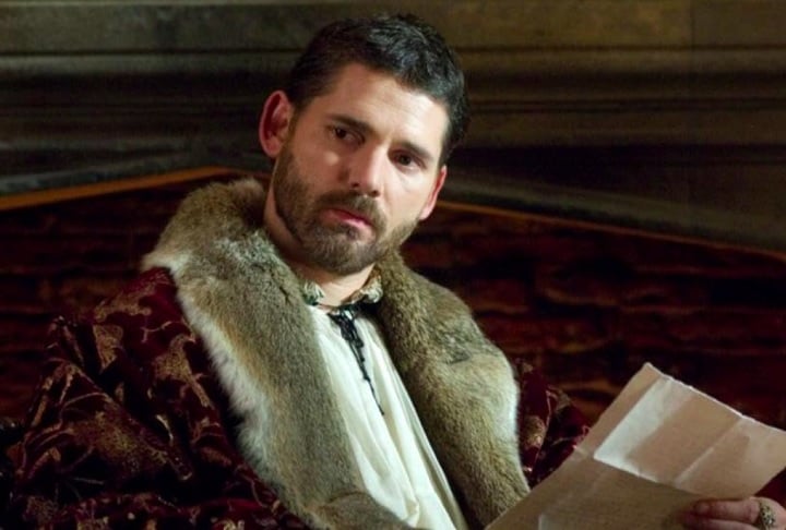 Em 2008, Bana deu vida ao personagem de Henrique VIII da Dinastia Tudor da Inglaterra no filme A Outra. A obra foi baseada no texto literário A Irmã de Ana Bolena, de Philippa Gregory. 