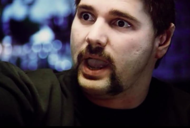 O grande desafio da sua carreira foi interpretar o papel de Marke Chopper Read, em Chopper - Memórias de um Criminoso. Para este filme, teve que engordar treze quilos e tatuar o seu corpo, de modo a aproximar a sua personagem ao verdadeiro Read. 