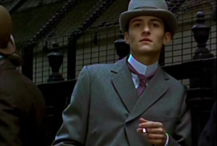 O primeiro longa-metragem em que o ator trabalho foi Wilde - O Primeiro Homem Moderno, em 1997, uma cinebiografia sobre o poeta e dramaturgo irlandês Oscar Wilde.