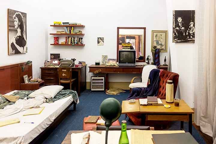 A programação comemorativa dos 35 anos ocorrerá entre os dias 23 e 28 de setembro, com uma série de atrações gratuitas. Estão previstos shows, concertos, mostras visuais, saraus, visitas guiadas – algumas delas com encenações teatrais – e uma grande festa de encerramento com a escola de samba Imperadores do Samba, uma das mais tradicionais de Porto Alegre. 
