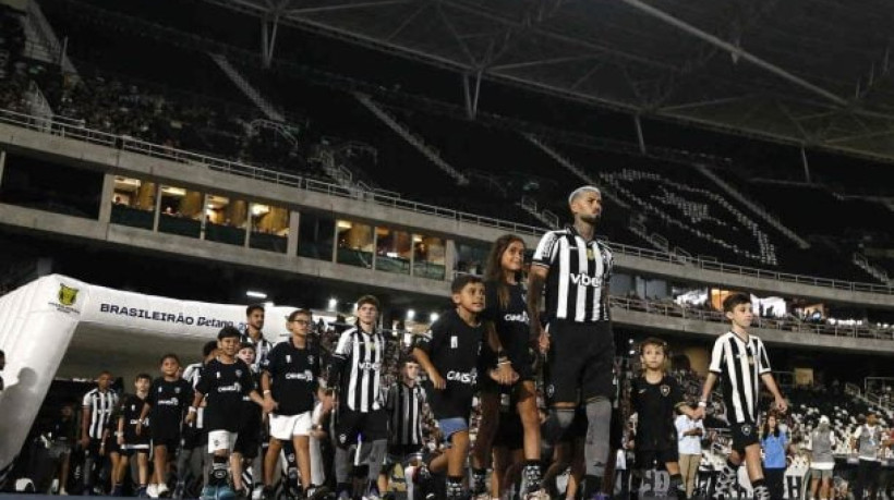 Alvinegro levará quatro representantes a Théâtre du Châtelet, em Paris, às 16h (de Brasília), para acompanhar a premiação internacional 