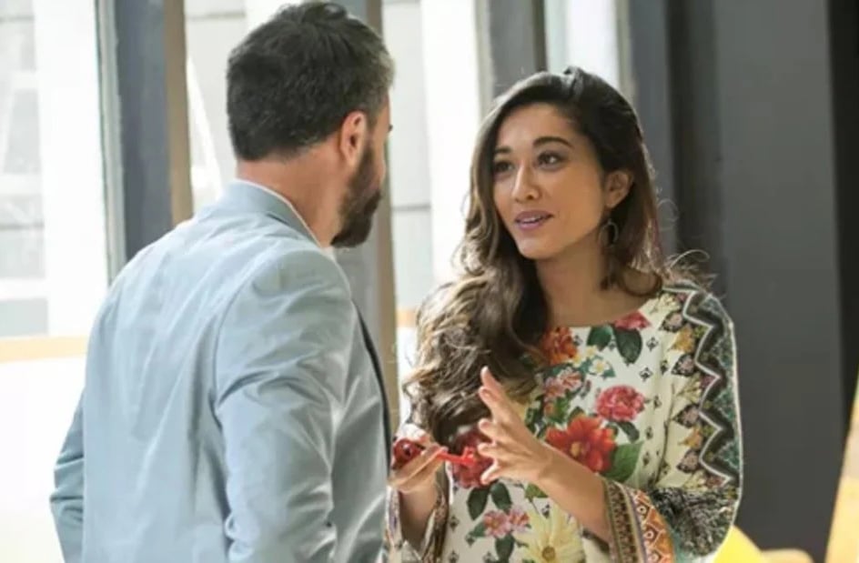 Jacqueline Sato : Conhecida por trabalhos na novela Sol Nascente e em séries como Os Ausentes e Sessão de Terapia. Já fez comentários sobre as dificuldades de ser atriz quando se tem descendência asiática. Também é ativista na condição de embaixadora do Greenpeace e fundadora da House of Cats.
