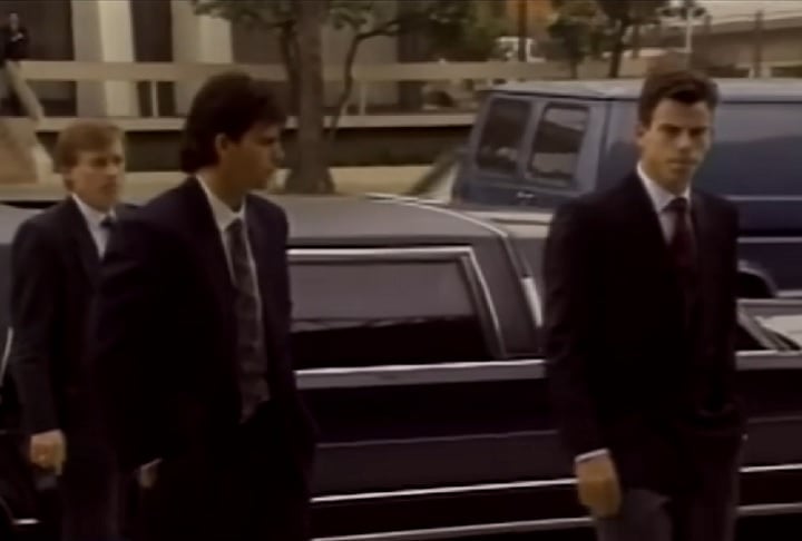 Os promotores de Los Angeles declararam que o sistema de justiça criminal da região chegou a uma compreensão mais atualizada desde o primeiro julgamento dos irmãos. 