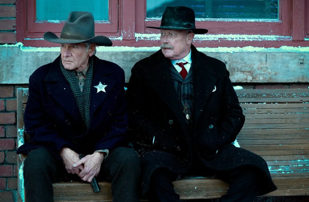 Participou de séries populares como The X-Files, Scorpion, True Blood, Peacemaker e 1923. Em cada uma, trouxe profundidade e carisma aos seus personagens.