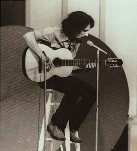 Uma delas foi “Comportamento Geral”, que se tornou símbolo de sua interlocução firme com os dilemas sociais e políticos da época. 
