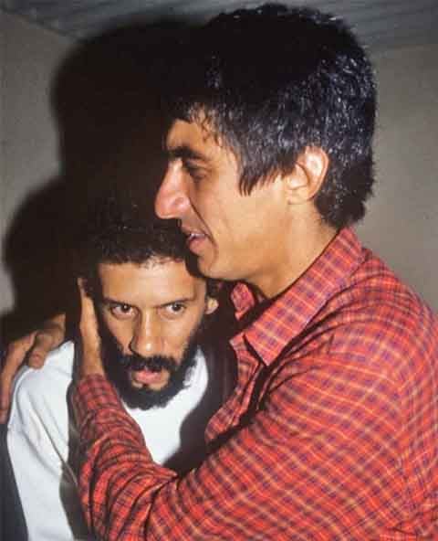 Cantores como Fagner, Maria Bethânia, Elis Regina, Simone, Gal Costa, Zizi Possi, Alcione e Joanna gravaram composições suas, o que ajudou a ampliar seu público e consolidar seu lugar no cânone da música brasileira. 
