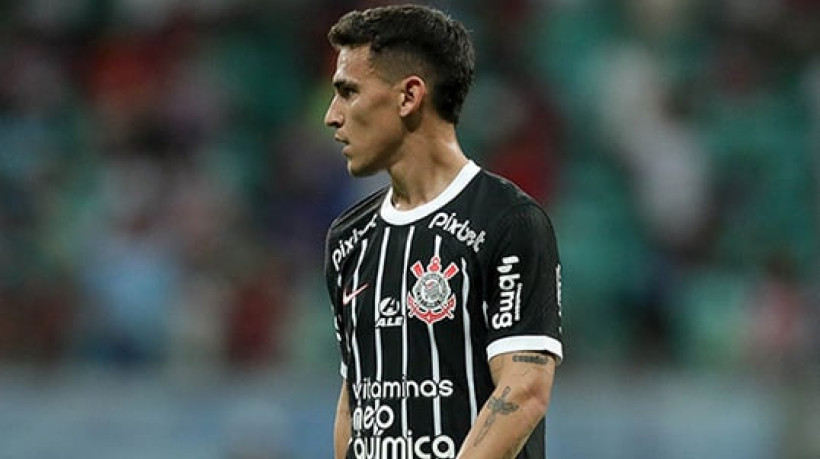 Subtítulo: Corte Arbitral do Esporte determina que o clube pague R$ 41,3 milhões ao jogador; diretoria busca um acordo para evitar nova punição