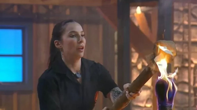 Martina Sanzi ganhou a primeira Prova de Fogo de A Fazenda 17, nesta segunda-feira, 22. Confira a programação do restante da semana