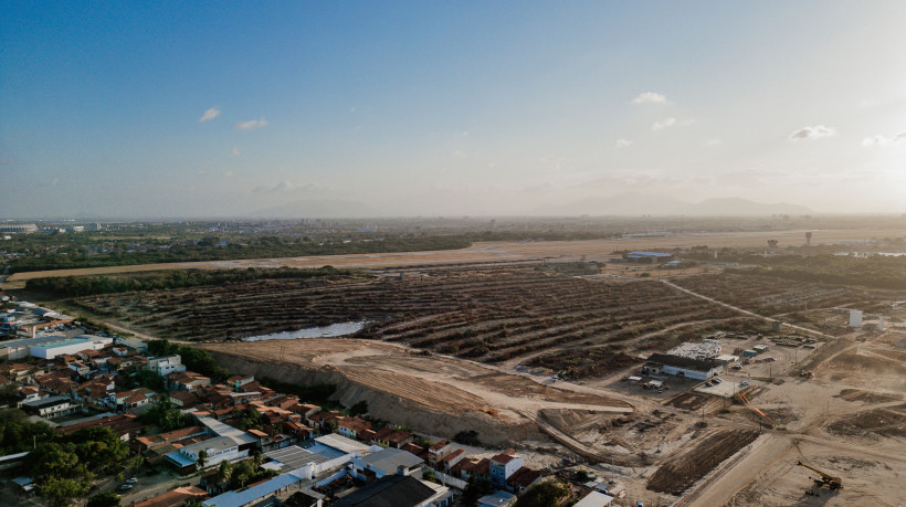 Área desmatada no entorno do Aeroporto de Fortaleza