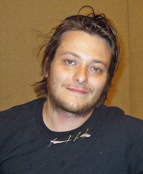 Edward Furlong - O ator que viveu o jovem John Connor em Exterminador do Futuro: Destino Sombrio, foi preso duas vezes, em 2013, ambas por violar ordem de restrição da ex-namorada e da ex-esposa. 
