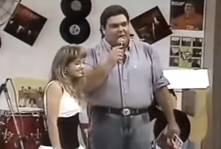 A atração, que depois foi exibida na RecordTV e na TV Band, se tornou um grande sucesso e foi a porta de entrada para a Rede Globo.