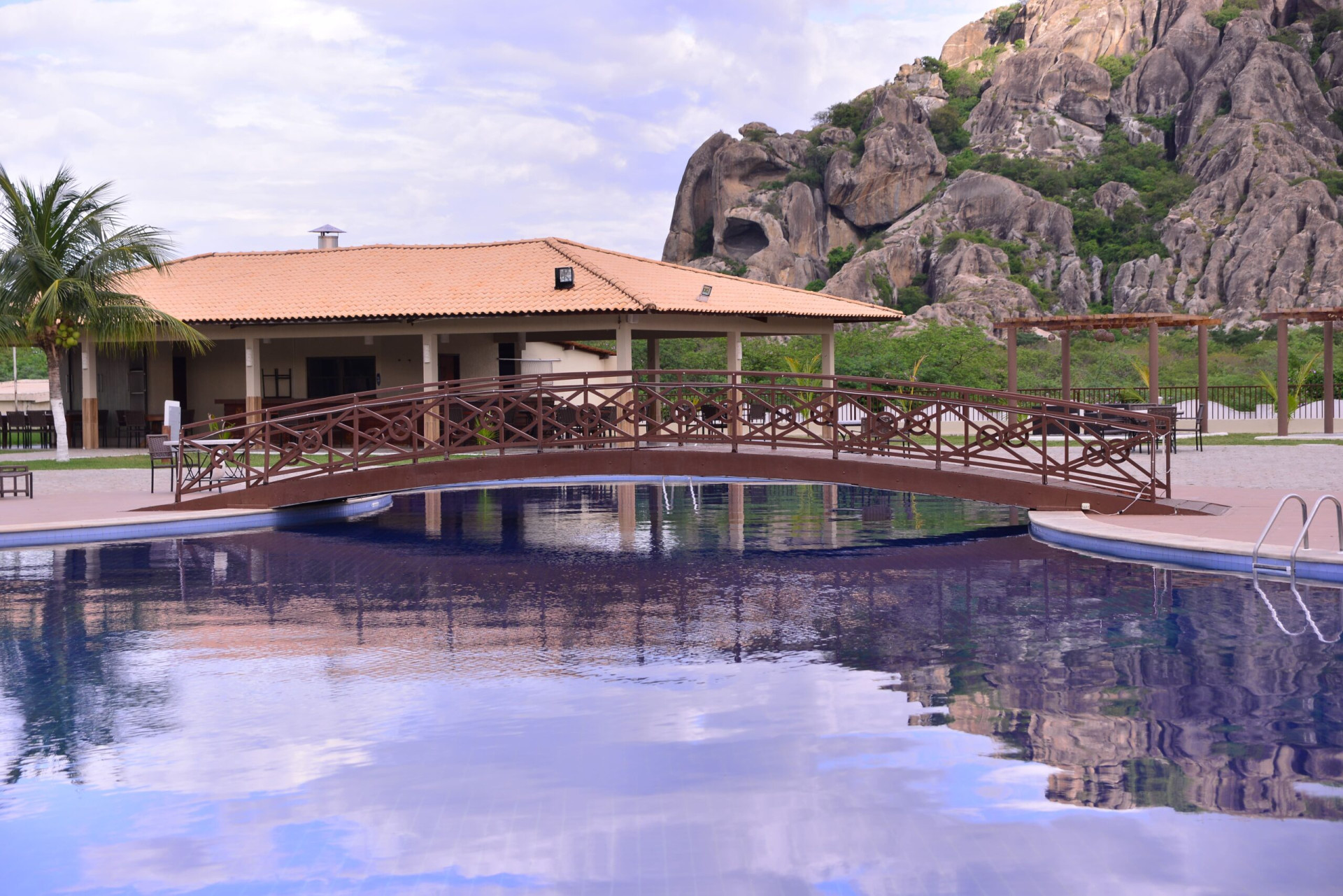 Vale das Pedras, em Quixadá