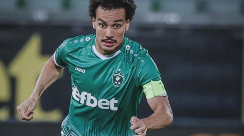 Volante é um dos pilares do time e comentou sequência positiva vivida pela equipe para estrear com o pé direito no torneio internacional