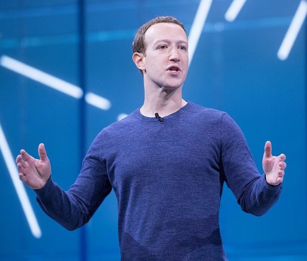 Não à toa, Mark Zuckerberg acredita que os celulares estão com os dias contados.