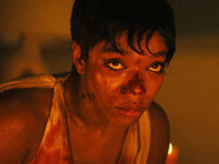 "Pisque Duas Vezes", dirigido por Zöe Kravitz