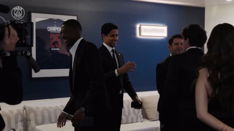 Dembélé recebe Bola de Ouro em Paris; bastidores