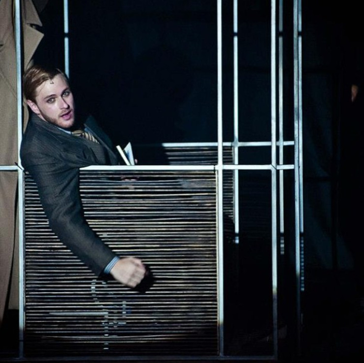 Em 2011, se destacou ao protagonizar a versão brasileira do musical “Cabaret”, ao lado de Cláudia Raia, substituindo Reynaldo Gianecchini, que estava em tratamento contra um linfoma.
