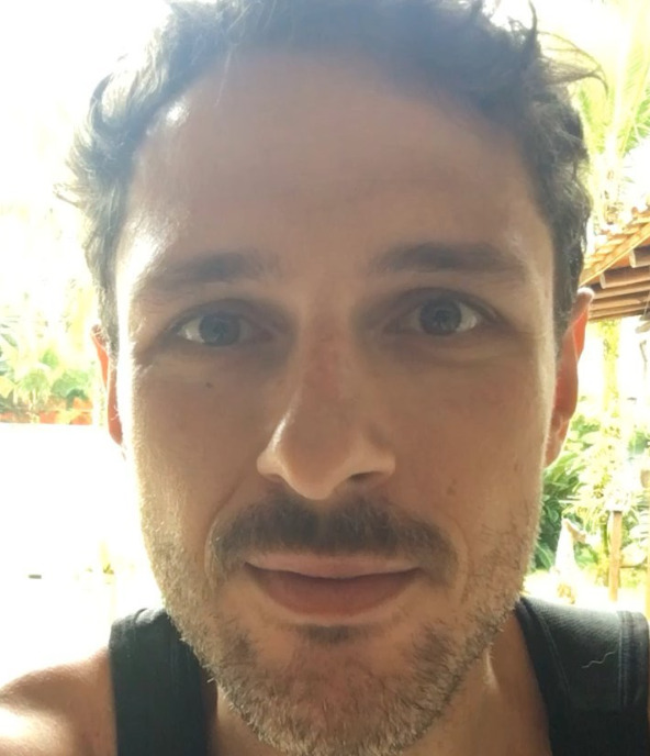 Apaixonado por música, o ator já revelou o desejo de investir na carreira de cantor e compartilha covers de músicas com seus seguidores, como “Perfect”, de Ed Sheeran, cantada junto de Marília Lopes em sua rede social. 
