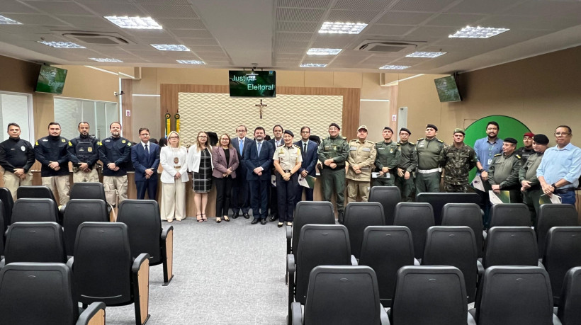 TRE-CE articula policiamento e logística para eleição tranquila
