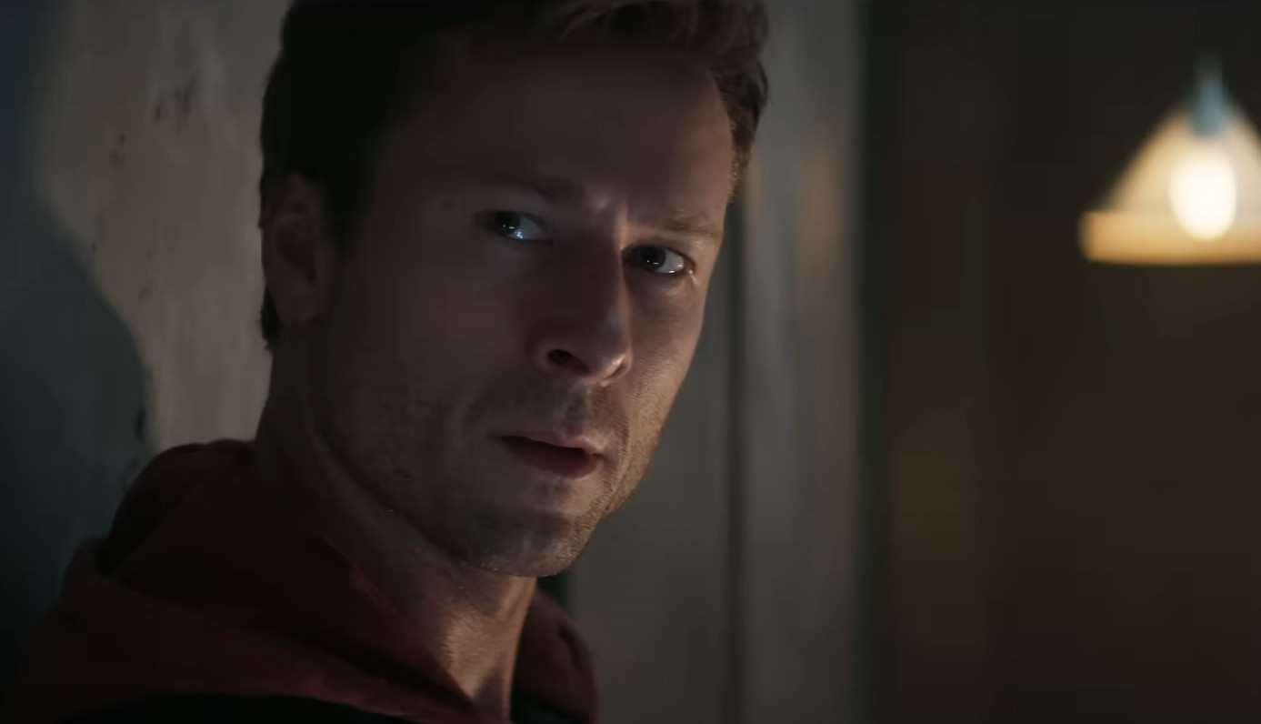 A produção adapta O Concorrente (The Running Man), livro de Stephen King publicado sob o pseudônimo Richard Bachman e que já ganhou versão cinematográfica em 1987 com Arnold Schwarzenegger.