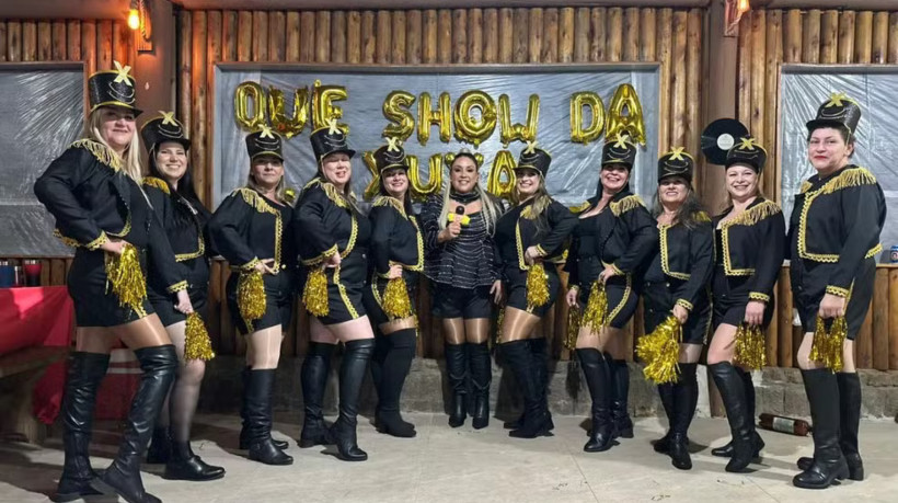 A festa de Thaís Mesquita contou com trajes especiais, a famosa nave da Xuxa e amigas interpretando as paquitas
