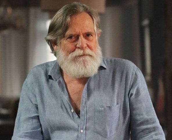 O Tribunal de Justiça de São Paulo condenou o ator José de Abreu a pagar R$ 20 mil de indenização por danos morais ao escritor e jornalista Mario Sabino.