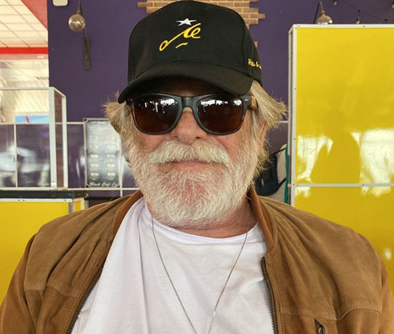 A história começou após uma publicação de Abreu nas redes sociais chamando Sabino de canalha e destruidor de reputação.