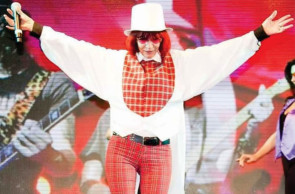 Com mais de 30 anos interpretando a rainha do rock, Lia Santhiago apresentará clássicos de Rita Lee em Fortaleza