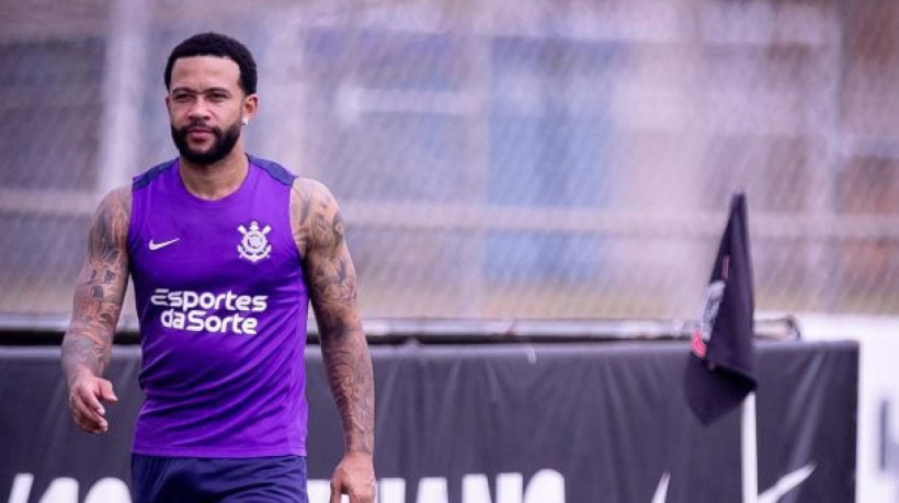 Holandês retornou aos gramados após se lesionar há 20 dias e ainda será desfalque contra o Internacional