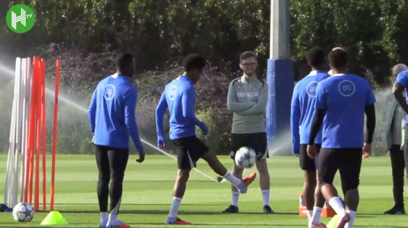 Estêvão e Reece James mostram entrosamento no Chelsea