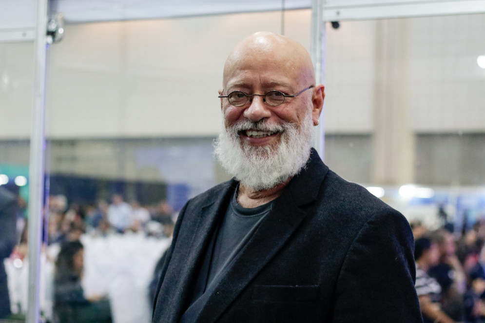 Em 2011, ele lançou o Guia Politicamente Incorreto da Filosofia, obra que considera ainda mais atual nos dias de hoje(Foto: Samuel Setubal)