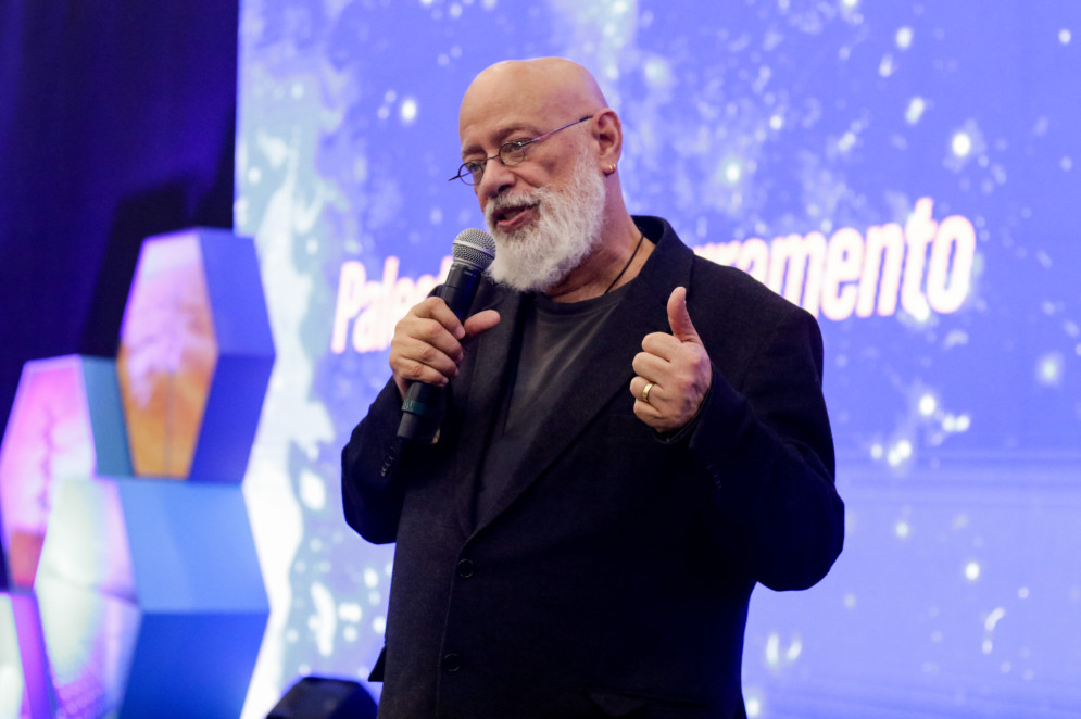 'Economia é uma ciência triste. E os caras liberais da época eram muito bobinhos. Eles só ficavam discutindo mercado'(Foto: Samuel Setubal)