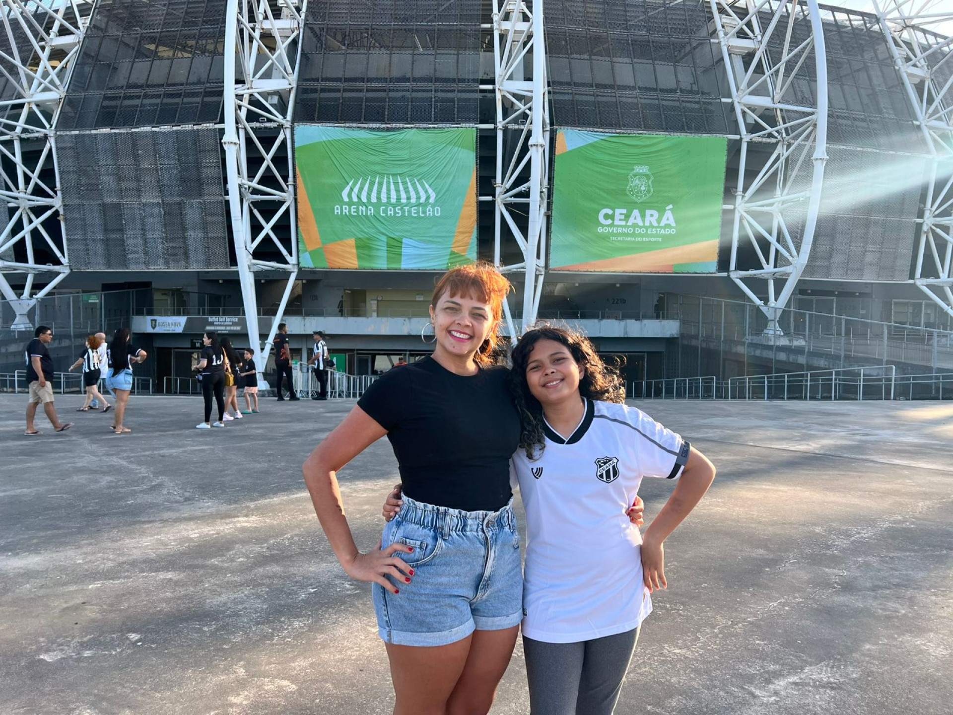 Arya Gabriela sempre teve o apoio da fam&iacute;lia para jogar futebol